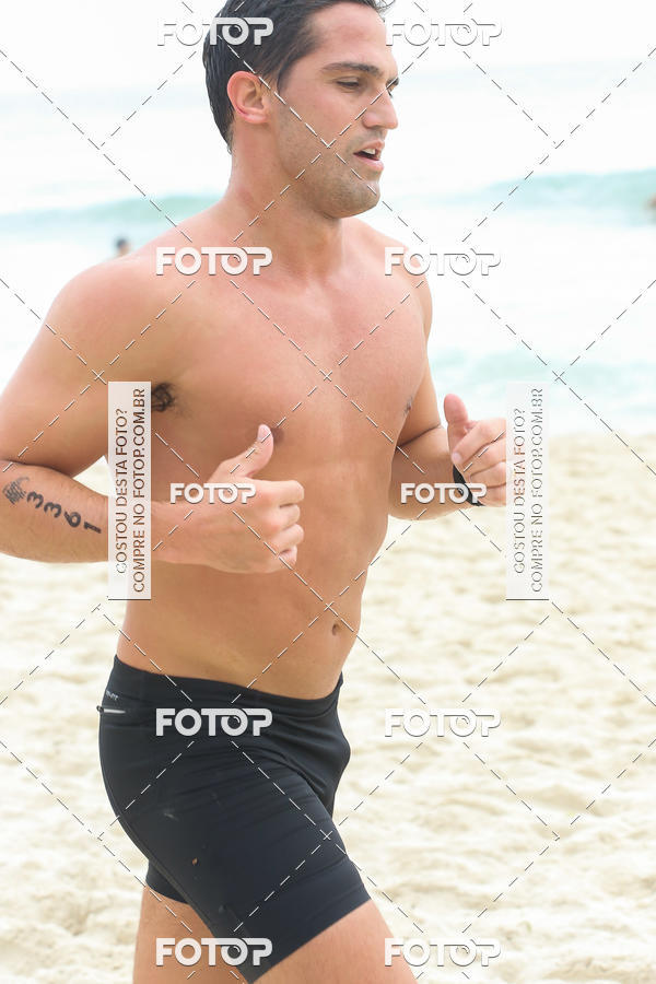 Buy your photos of the eventCircuito Petrobrs Rei e Rainha do Mar on Fotop