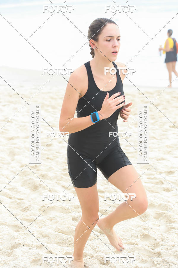Buy your photos of the eventCircuito Petrobrs Rei e Rainha do Mar on Fotop