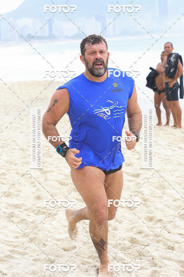 Buy your photos of the eventCircuito Petrobrs Rei e Rainha do Mar on Fotop