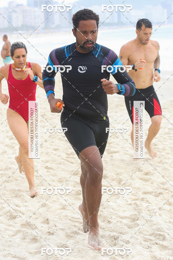 Buy your photos of the eventCircuito Petrobrs Rei e Rainha do Mar on Fotop