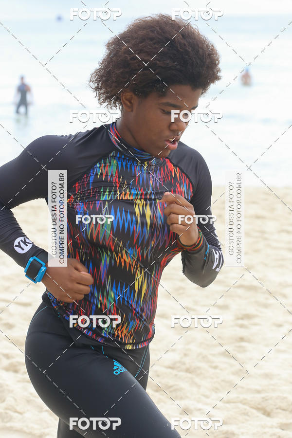 Buy your photos of the eventCircuito Petrobrs Rei e Rainha do Mar on Fotop