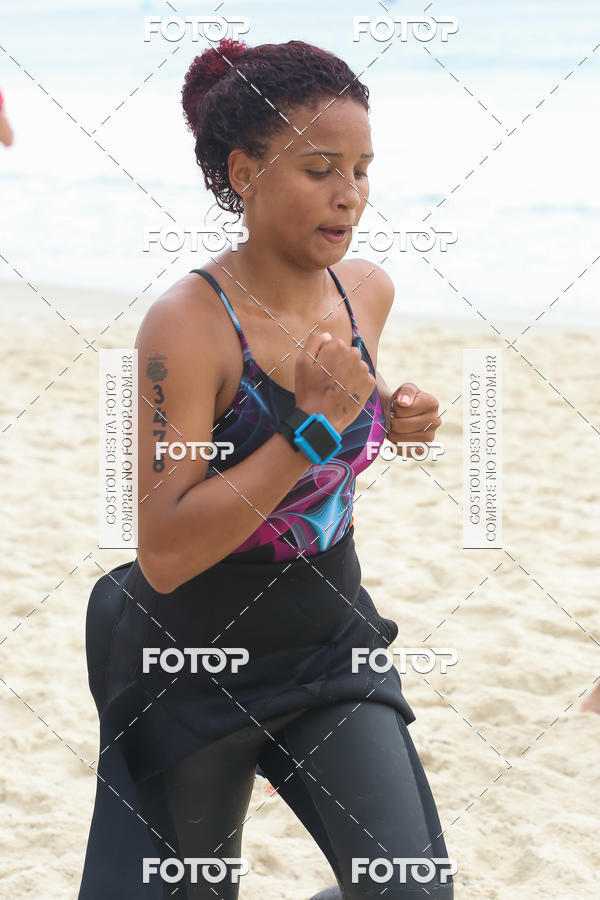 Buy your photos of the eventCircuito Petrobrs Rei e Rainha do Mar on Fotop