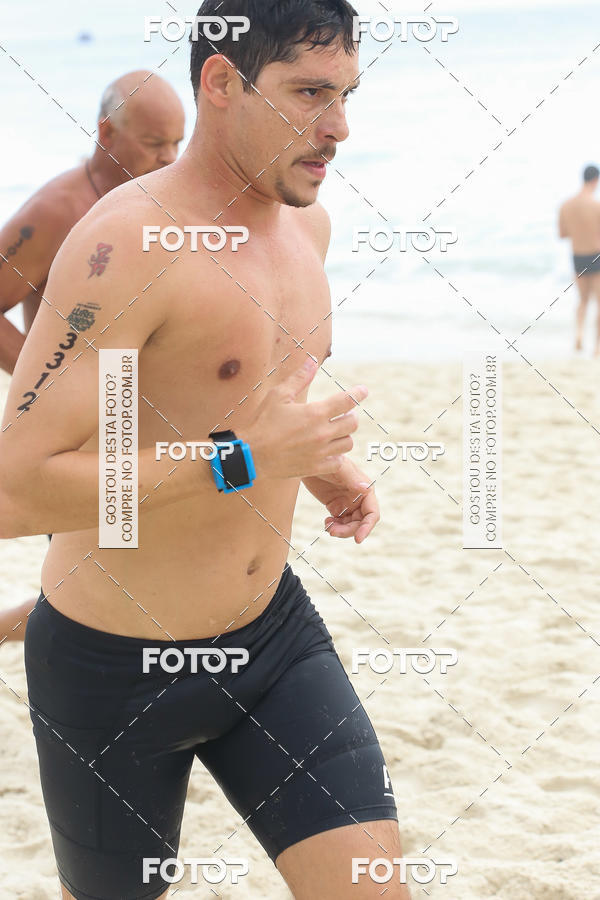 Buy your photos of the eventCircuito Petrobrs Rei e Rainha do Mar on Fotop