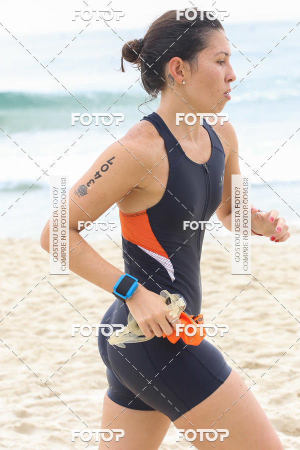 Buy your photos of the eventCircuito Petrobrs Rei e Rainha do Mar on Fotop