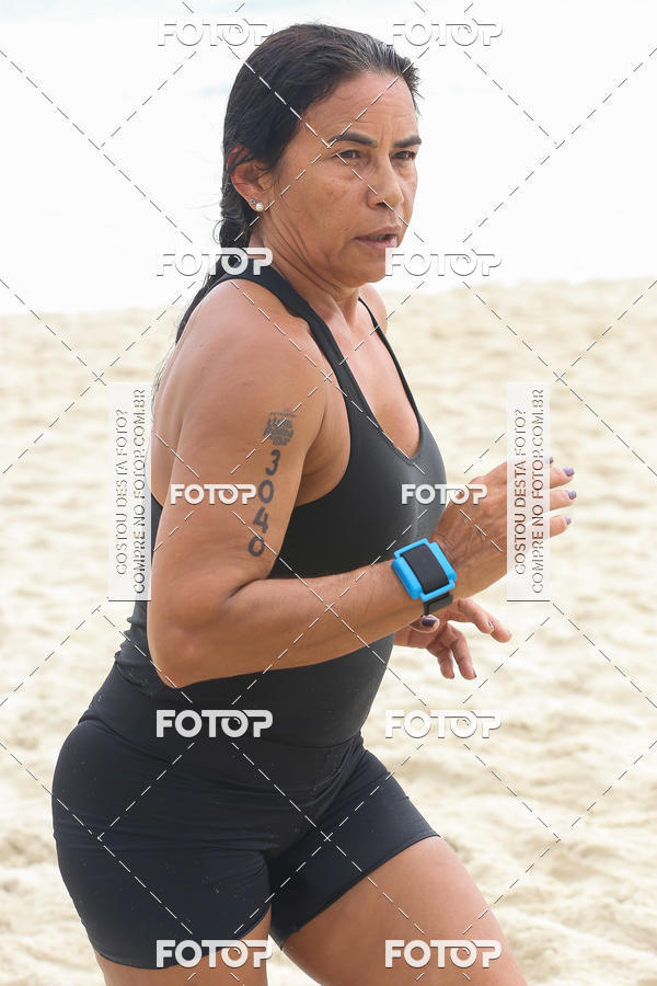 Buy your photos of the eventCircuito Petrobrs Rei e Rainha do Mar on Fotop