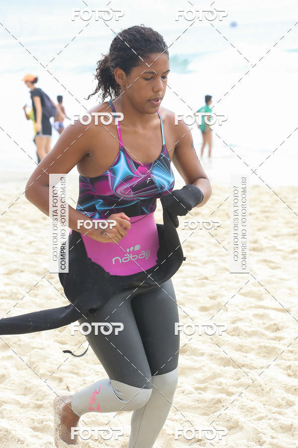 Buy your photos of the eventCircuito Petrobrs Rei e Rainha do Mar on Fotop