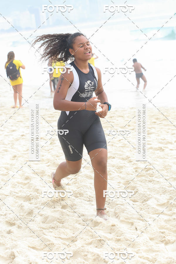Buy your photos of the eventCircuito Petrobrs Rei e Rainha do Mar on Fotop