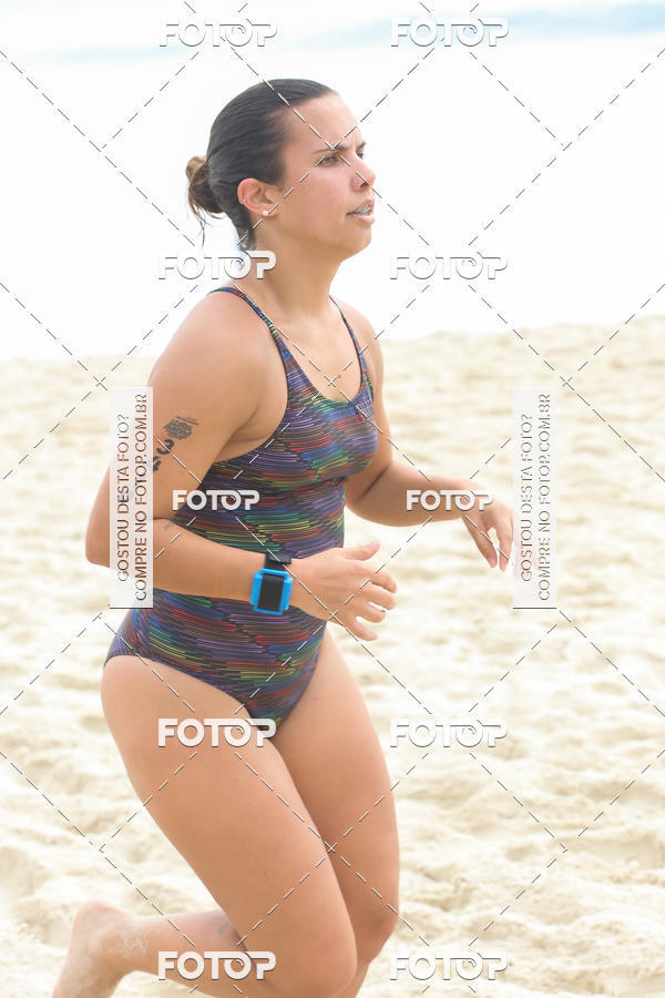 Buy your photos of the eventCircuito Petrobrs Rei e Rainha do Mar on Fotop
