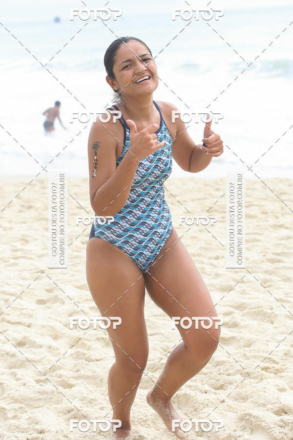 Buy your photos of the eventCircuito Petrobrs Rei e Rainha do Mar on Fotop