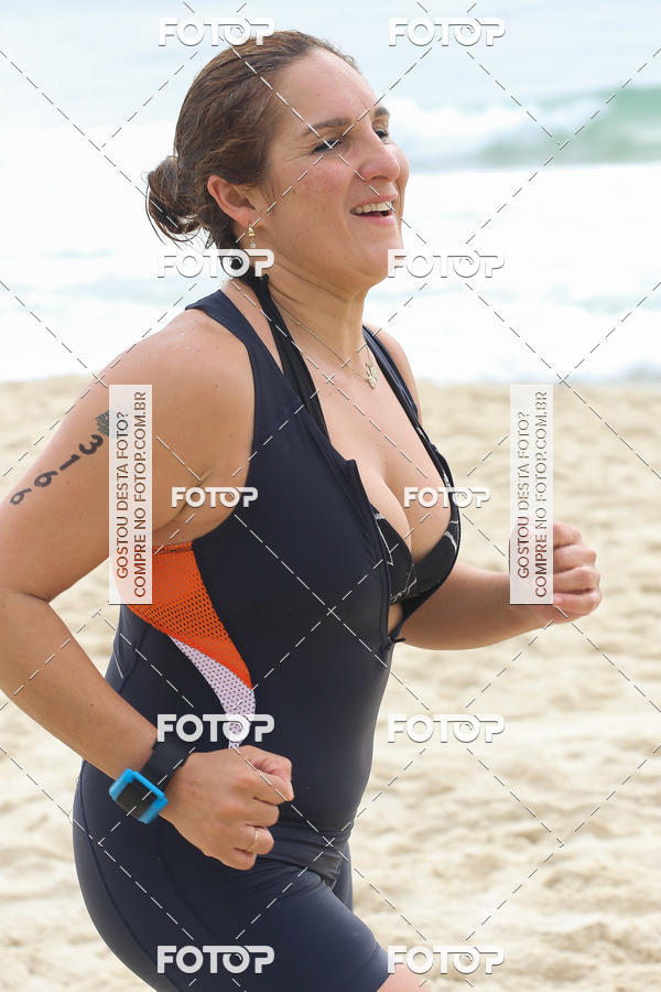 Buy your photos of the eventCircuito Petrobrs Rei e Rainha do Mar on Fotop