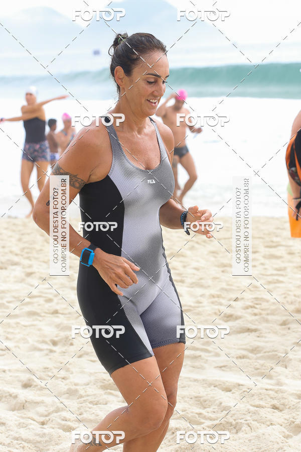Buy your photos of the eventCircuito Petrobrs Rei e Rainha do Mar on Fotop