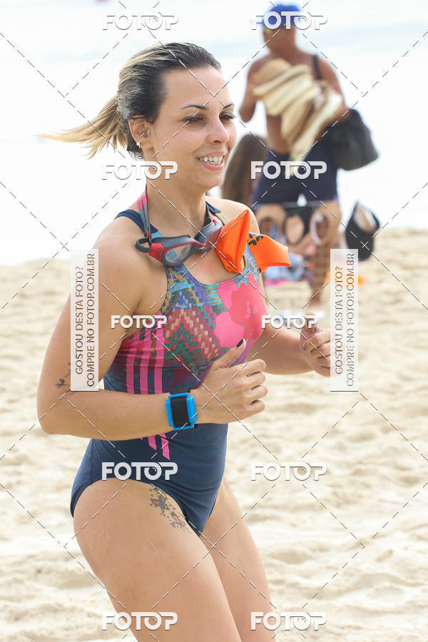 Buy your photos of the eventCircuito Petrobrs Rei e Rainha do Mar on Fotop