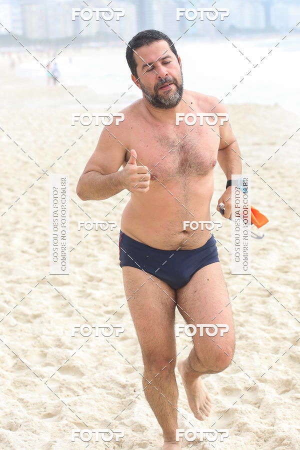 Buy your photos of the eventCircuito Petrobrs Rei e Rainha do Mar on Fotop