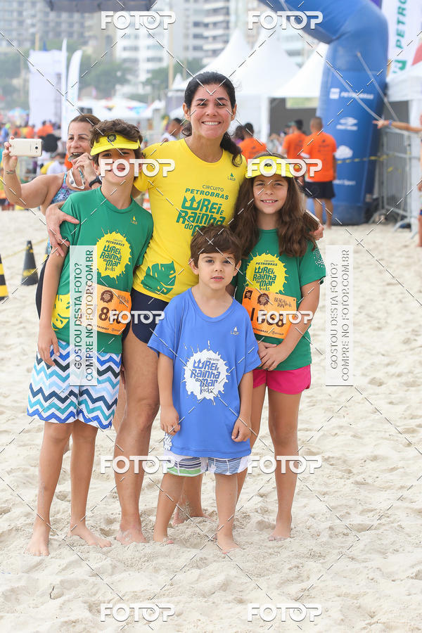 Buy your photos of the eventCircuito Petrobrs Rei e Rainha do Mar on Fotop