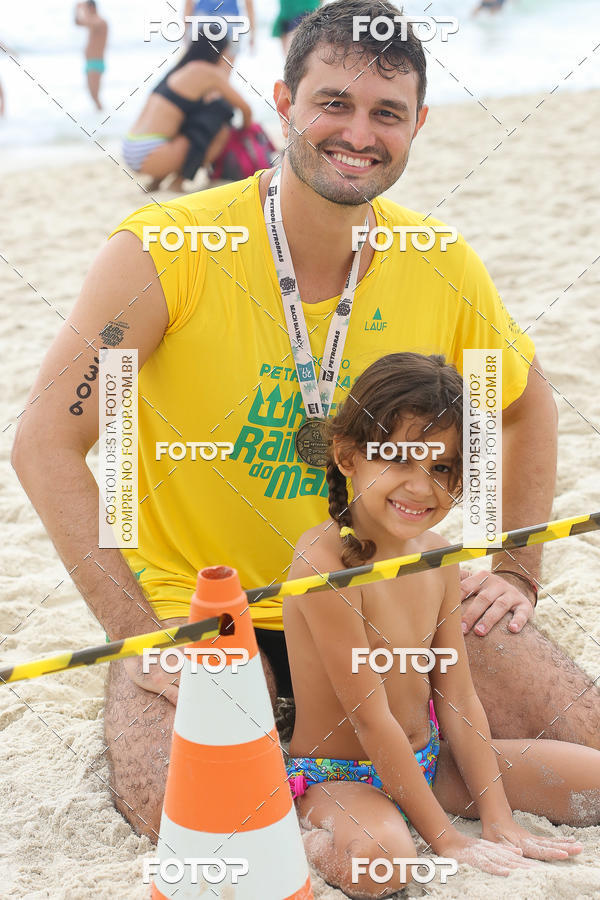 Buy your photos of the eventCircuito Petrobrs Rei e Rainha do Mar on Fotop
