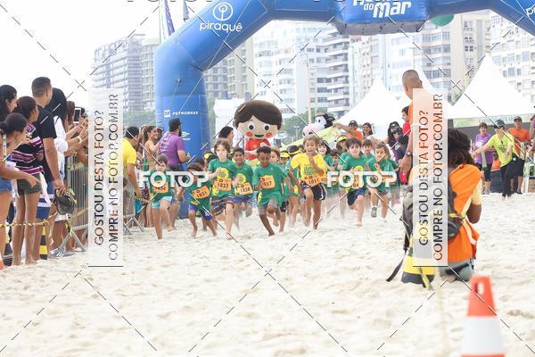 Buy your photos of the eventCircuito Petrobrs Rei e Rainha do Mar on Fotop