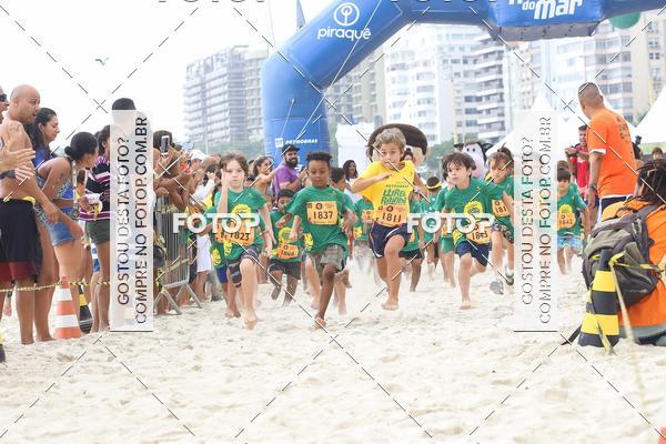 Buy your photos of the eventCircuito Petrobrs Rei e Rainha do Mar on Fotop