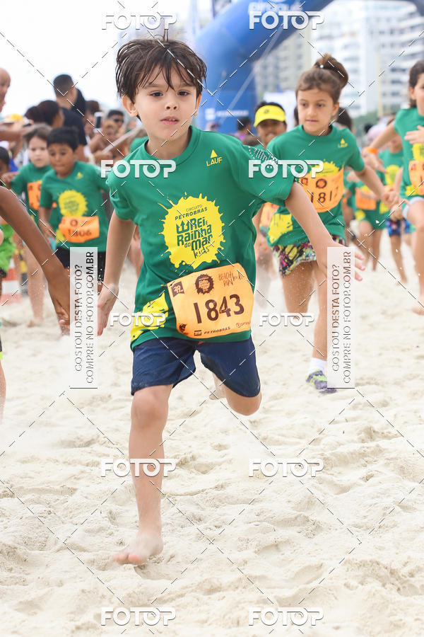Buy your photos of the eventCircuito Petrobrs Rei e Rainha do Mar on Fotop