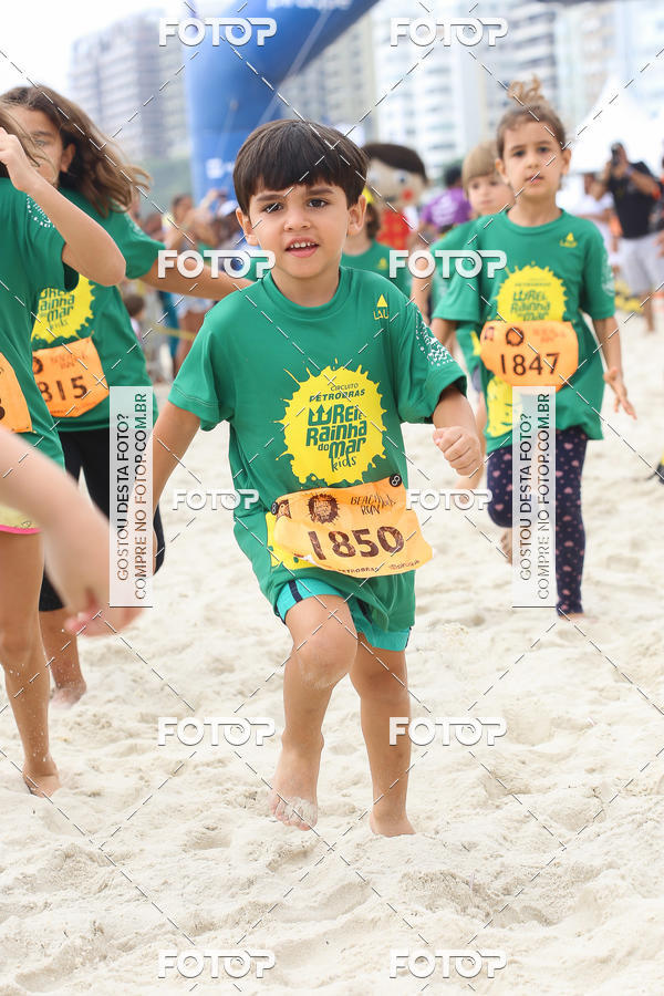 Buy your photos of the eventCircuito Petrobrs Rei e Rainha do Mar on Fotop