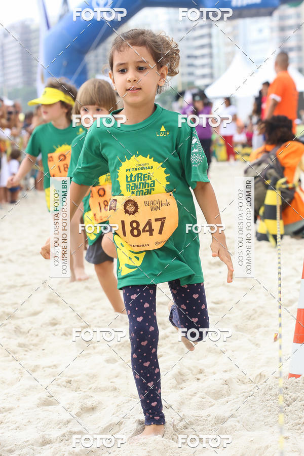 Buy your photos of the eventCircuito Petrobrs Rei e Rainha do Mar on Fotop