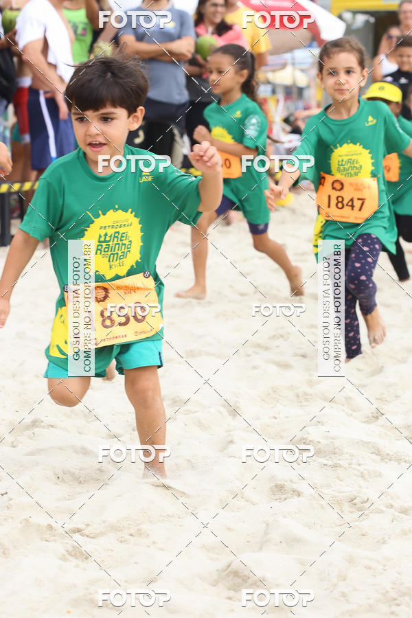 Buy your photos of the eventCircuito Petrobrs Rei e Rainha do Mar on Fotop