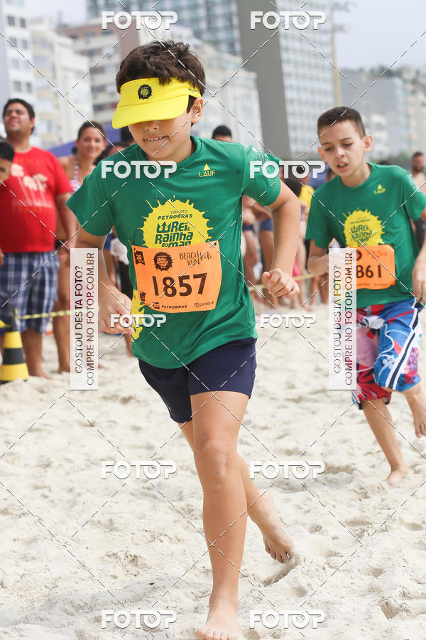 Buy your photos of the eventCircuito Petrobrs Rei e Rainha do Mar on Fotop
