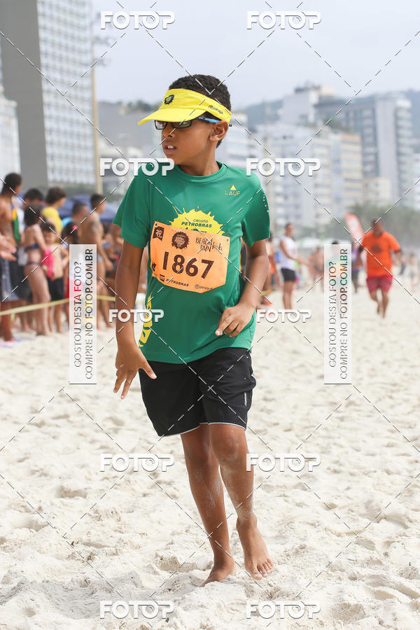 Buy your photos of the eventCircuito Petrobrs Rei e Rainha do Mar on Fotop