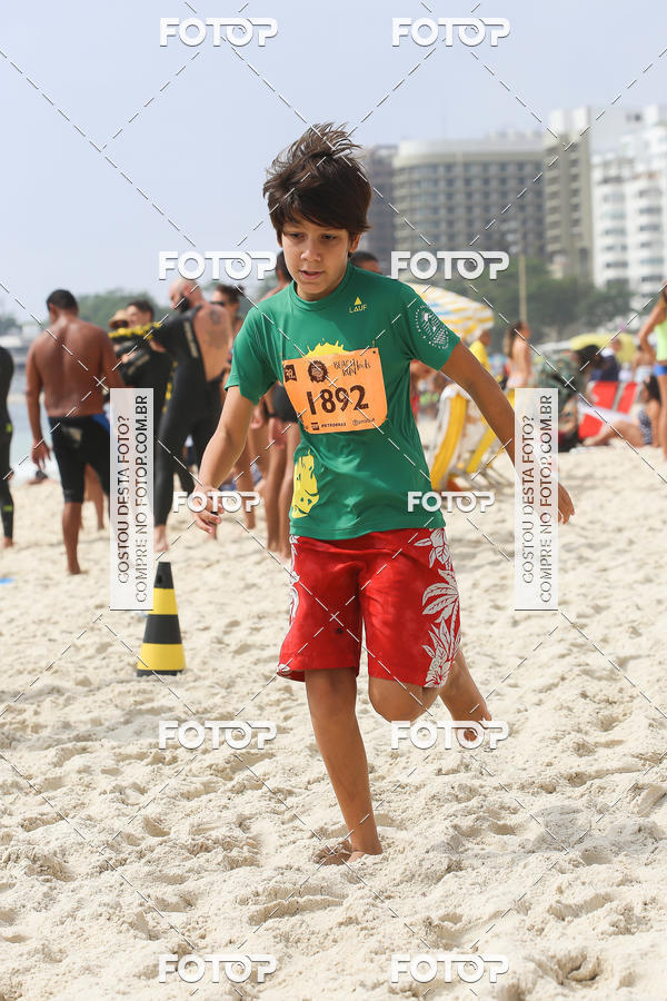 Buy your photos of the eventCircuito Petrobrs Rei e Rainha do Mar on Fotop