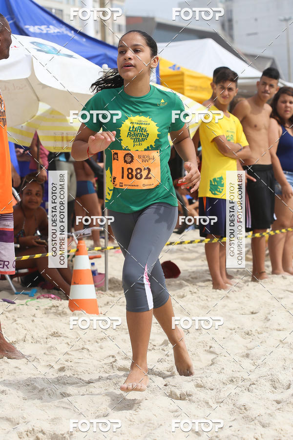 Buy your photos of the eventCircuito Petrobrs Rei e Rainha do Mar on Fotop