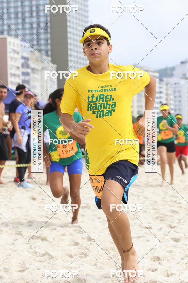 Buy your photos of the eventCircuito Petrobrs Rei e Rainha do Mar on Fotop