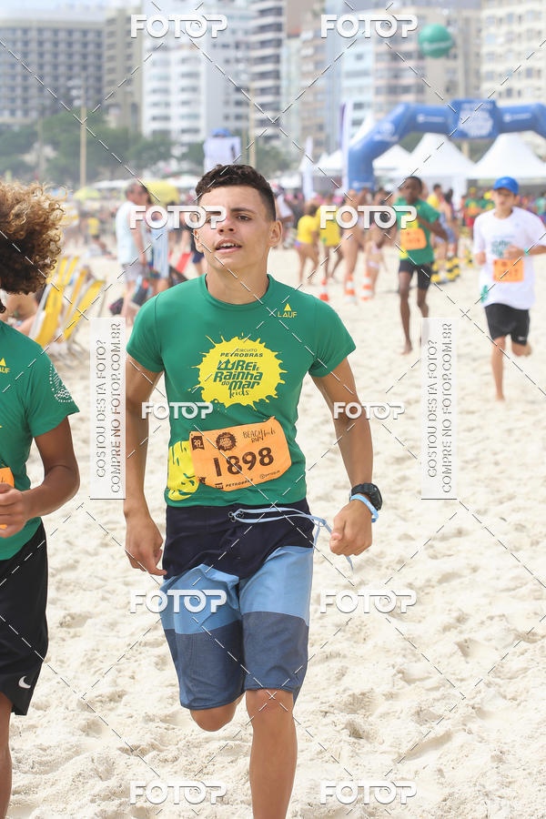 Buy your photos of the eventCircuito Petrobrs Rei e Rainha do Mar on Fotop