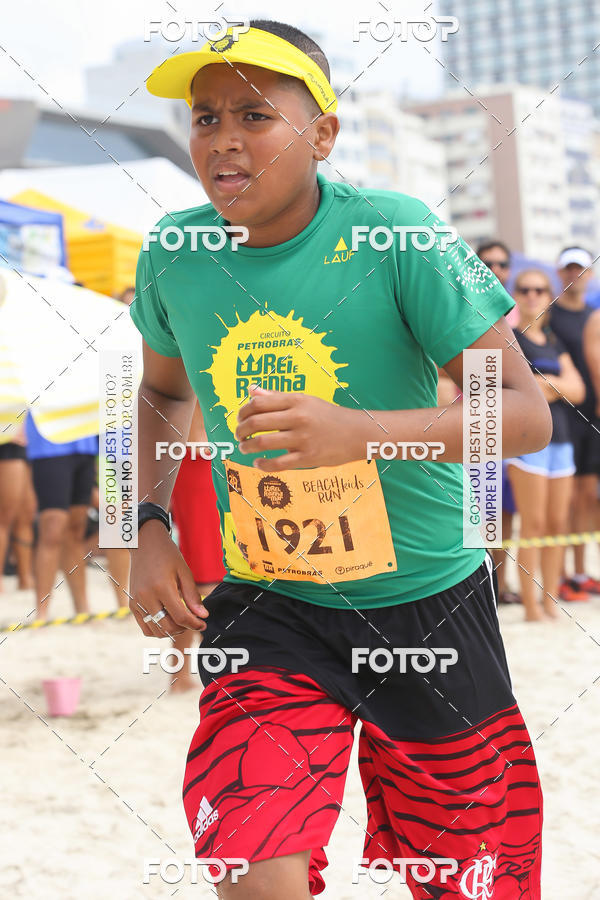 Buy your photos of the eventCircuito Petrobrs Rei e Rainha do Mar on Fotop