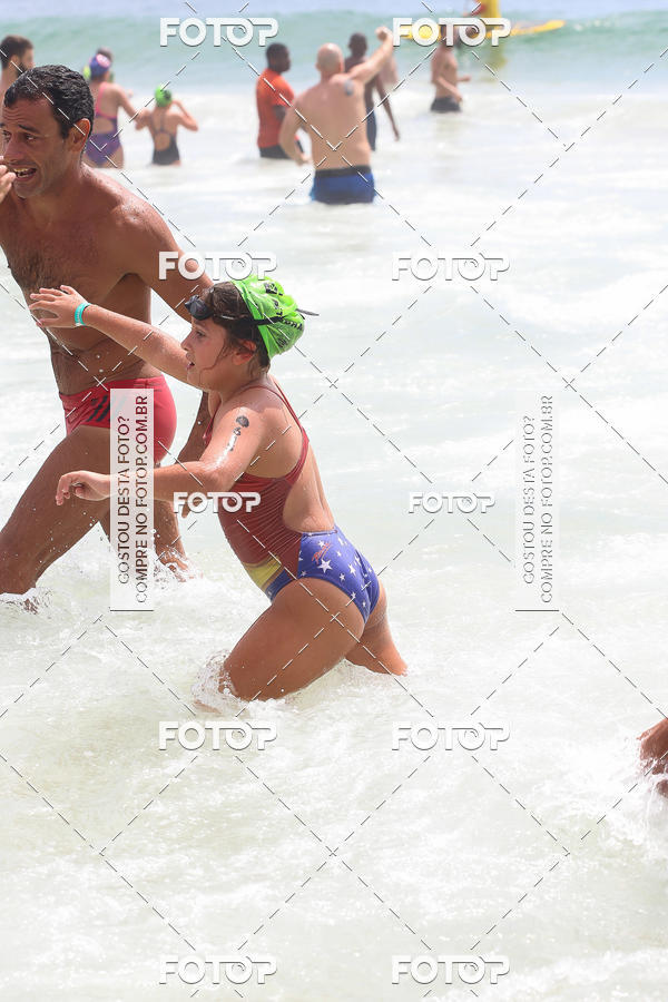 Buy your photos of the eventCircuito Petrobrs Rei e Rainha do Mar on Fotop