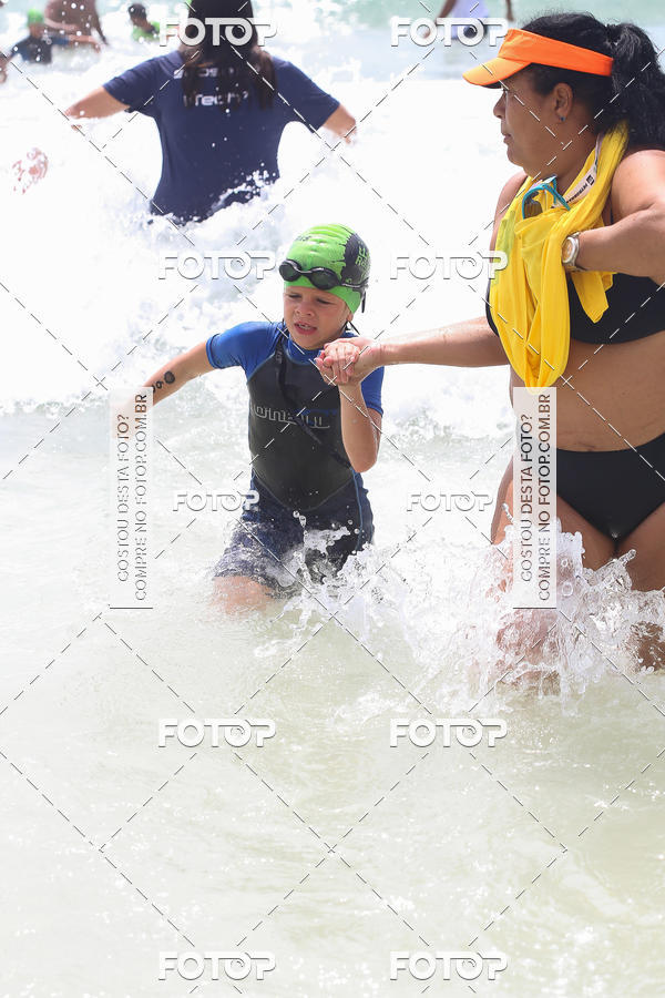 Buy your photos of the eventCircuito Petrobrs Rei e Rainha do Mar on Fotop