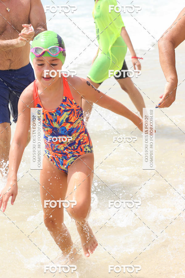 Buy your photos of the eventCircuito Petrobrs Rei e Rainha do Mar on Fotop