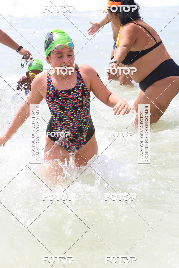 Buy your photos of the eventCircuito Petrobrs Rei e Rainha do Mar on Fotop