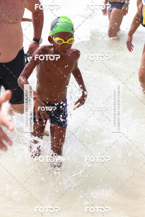 Buy your photos of the eventCircuito Petrobrs Rei e Rainha do Mar on Fotop