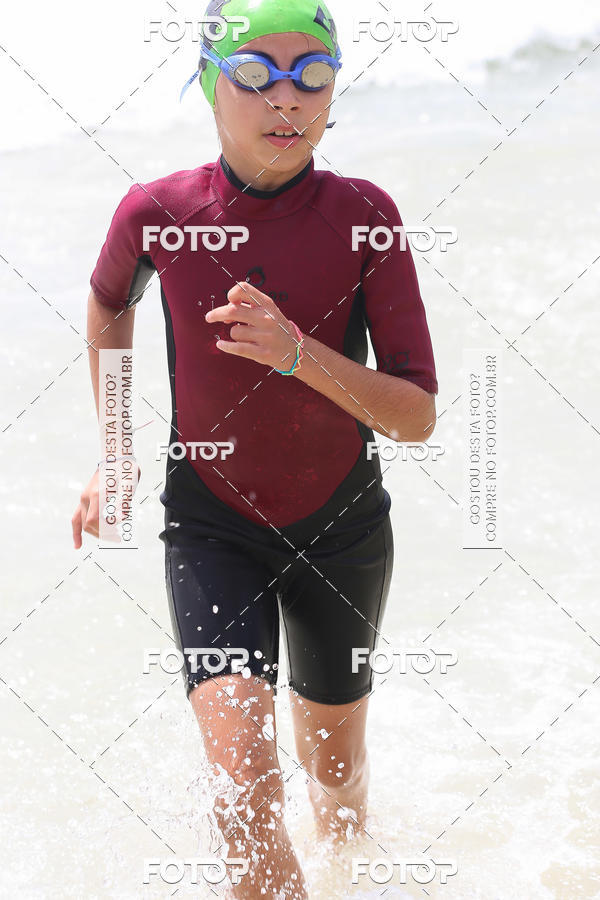 Buy your photos of the eventCircuito Petrobrs Rei e Rainha do Mar on Fotop