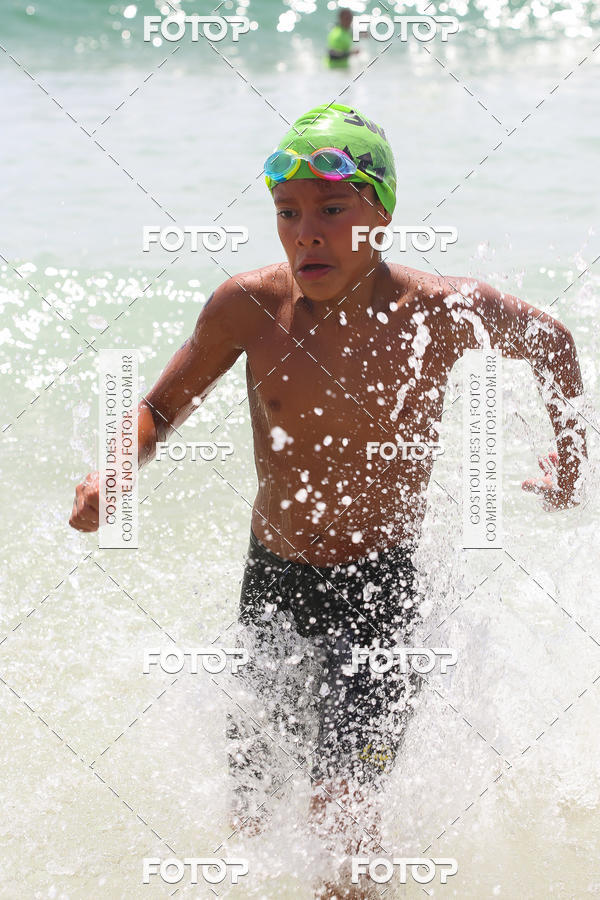 Buy your photos of the eventCircuito Petrobrs Rei e Rainha do Mar on Fotop