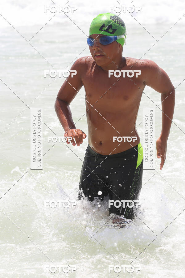Buy your photos of the eventCircuito Petrobrs Rei e Rainha do Mar on Fotop