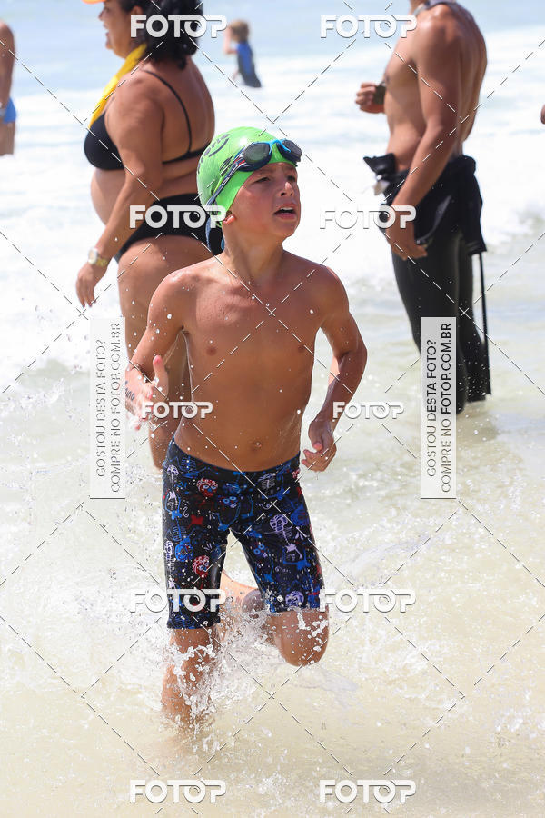 Buy your photos of the eventCircuito Petrobrs Rei e Rainha do Mar on Fotop