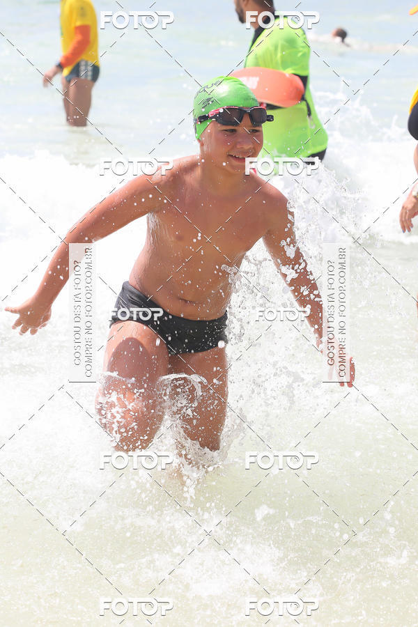 Buy your photos of the eventCircuito Petrobrs Rei e Rainha do Mar on Fotop