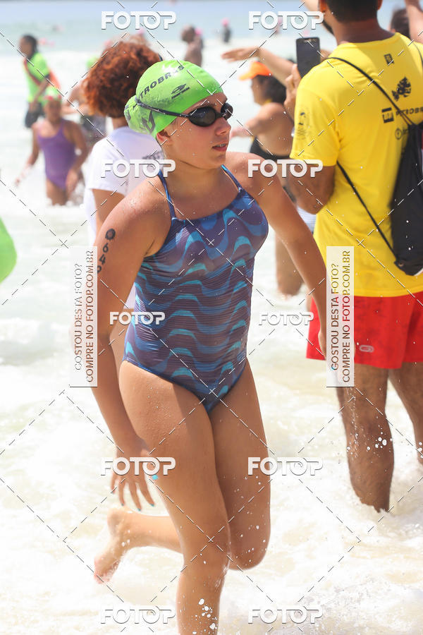 Buy your photos of the eventCircuito Petrobrs Rei e Rainha do Mar on Fotop