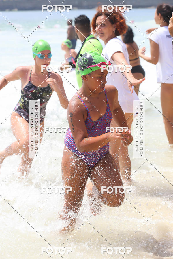 Buy your photos of the eventCircuito Petrobrs Rei e Rainha do Mar on Fotop