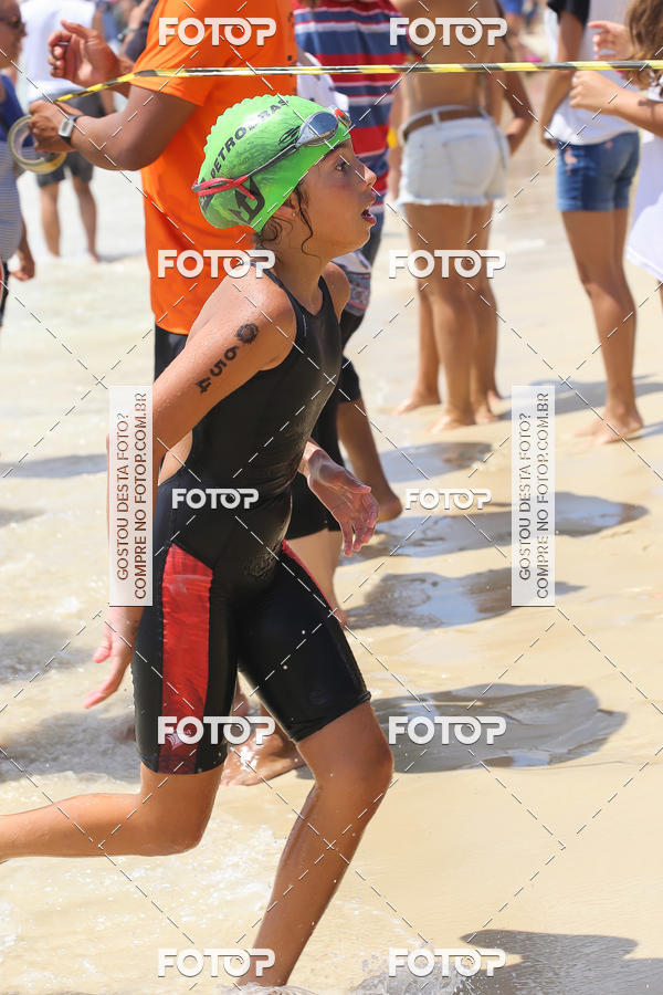 Buy your photos of the eventCircuito Petrobrs Rei e Rainha do Mar on Fotop