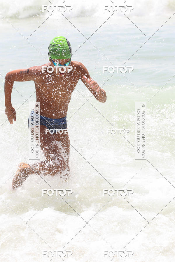 Buy your photos of the eventCircuito Petrobrs Rei e Rainha do Mar on Fotop
