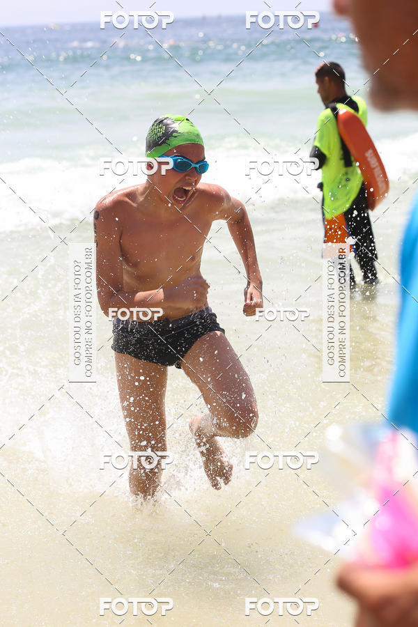Buy your photos of the eventCircuito Petrobrs Rei e Rainha do Mar on Fotop