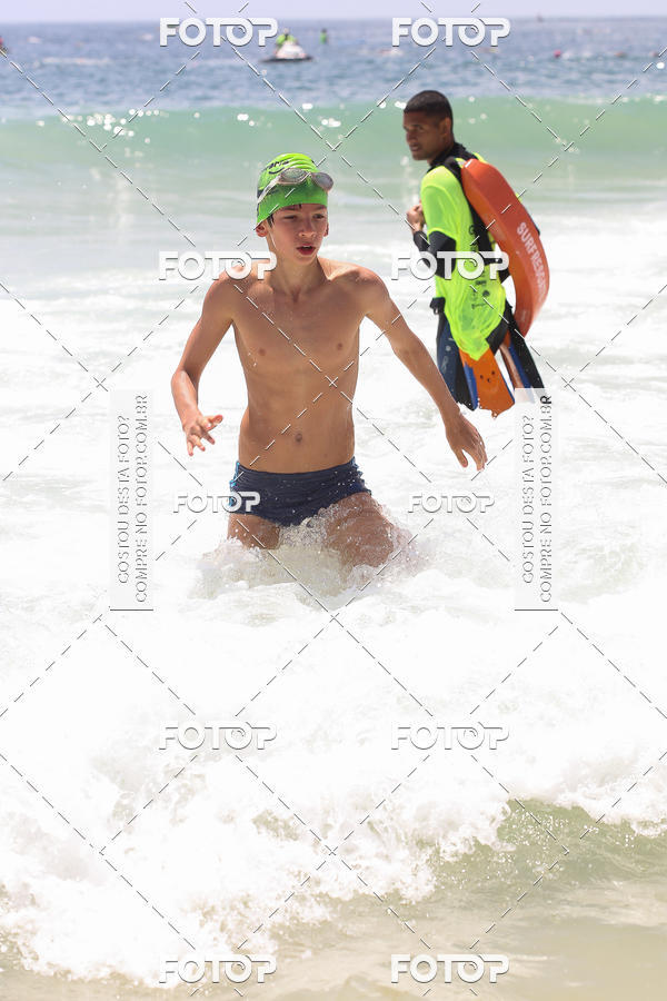 Buy your photos of the eventCircuito Petrobrs Rei e Rainha do Mar on Fotop