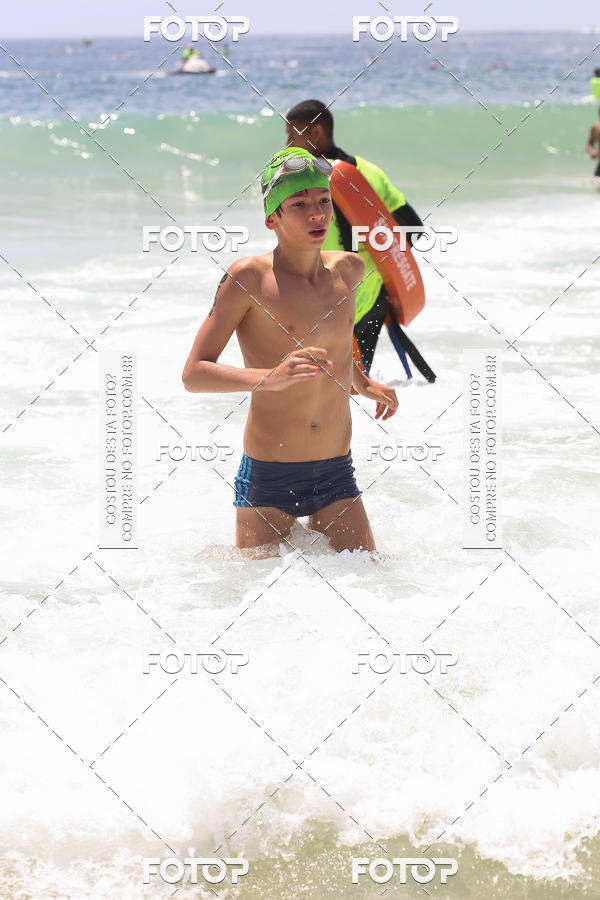 Buy your photos of the eventCircuito Petrobrs Rei e Rainha do Mar on Fotop