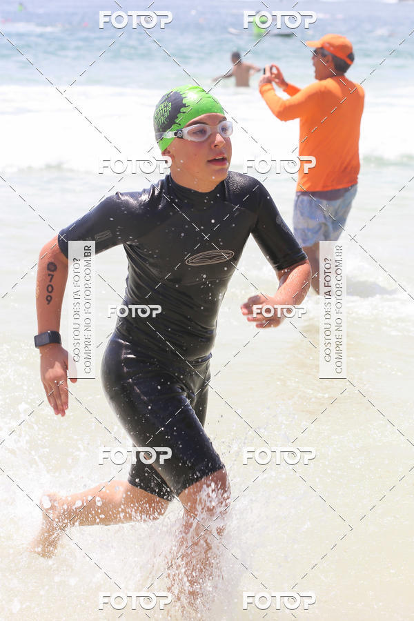 Buy your photos of the eventCircuito Petrobrs Rei e Rainha do Mar on Fotop